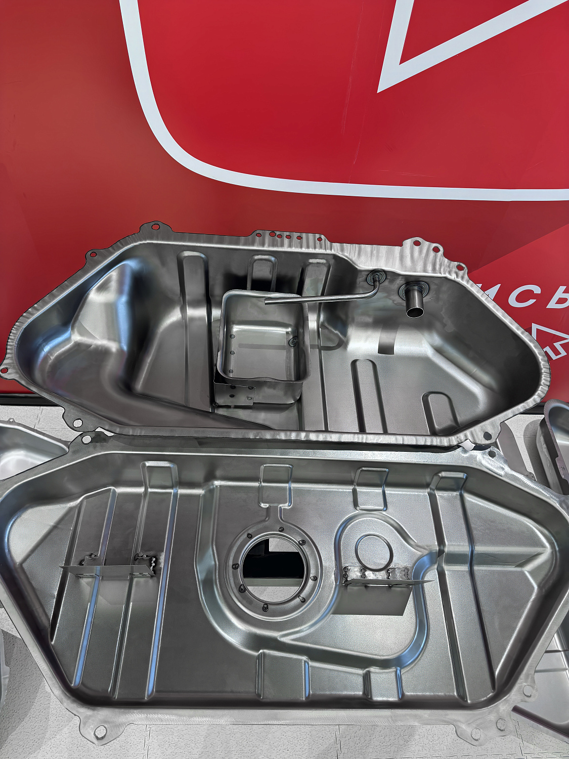 Топливный бак Toyota Yaris, 1999-2005 г.в. (антикоррозия)